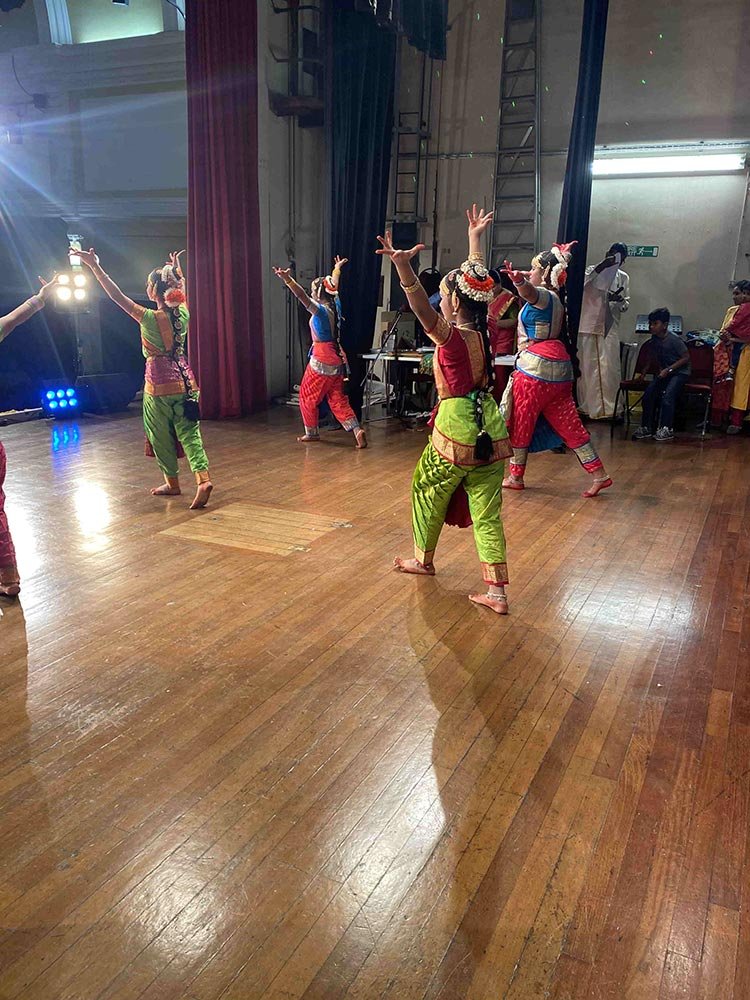 Krithika school of dance - Bharatanatyam Image small 3